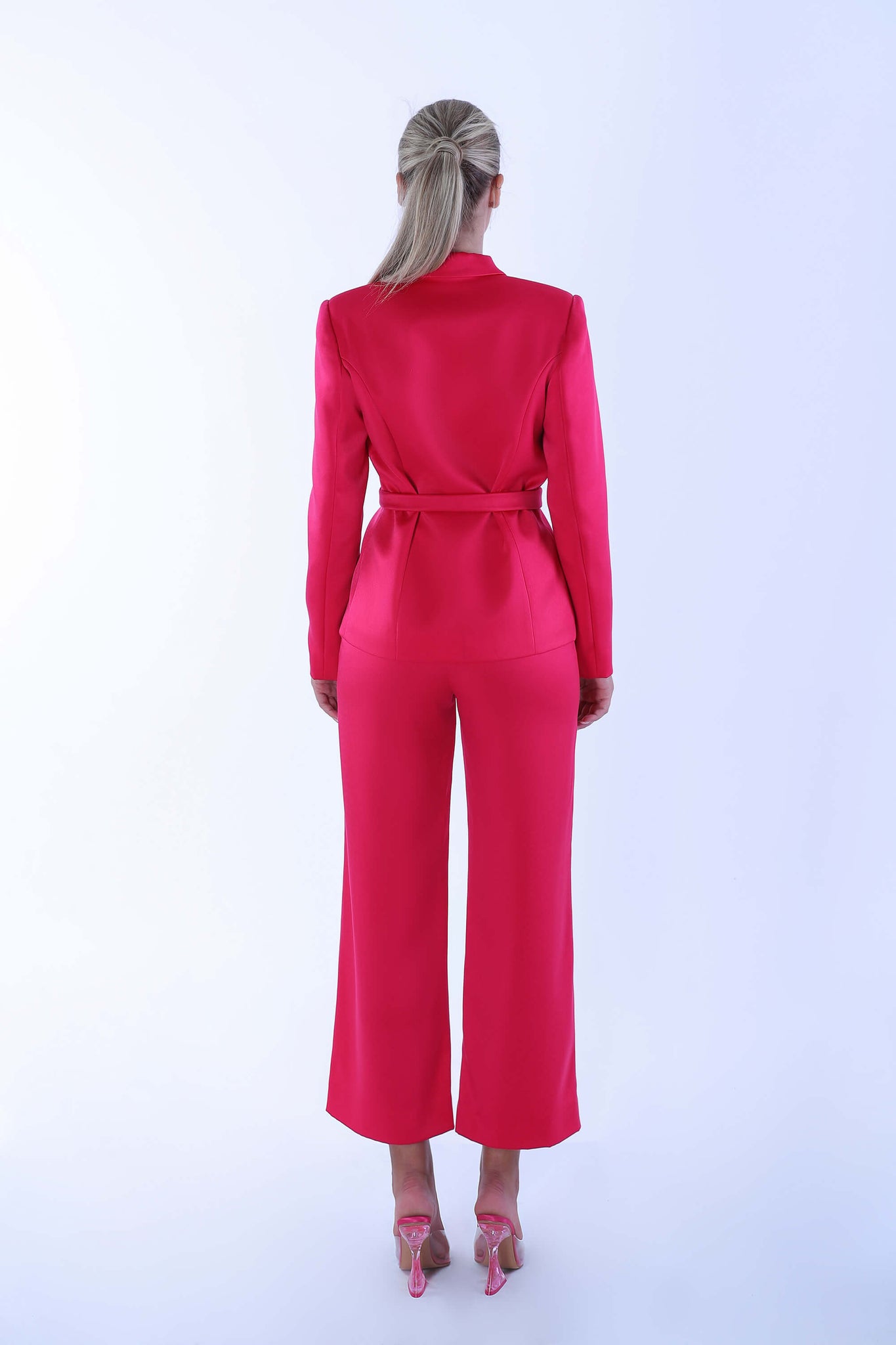 Cutout waist jacket